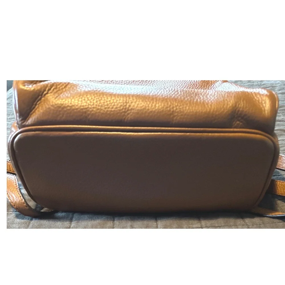 MICHAEL KORS Tan Pebble Leather Small Backpack Bag‎ Gold Hardware - Picture 4 of 11